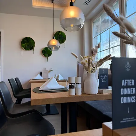 Restaurant Brinckwirth 호텔 옥트룹