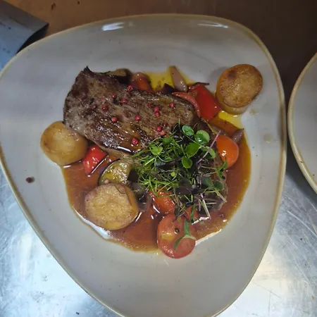 Restaurant Brinckwirth מלון אוכטרופ